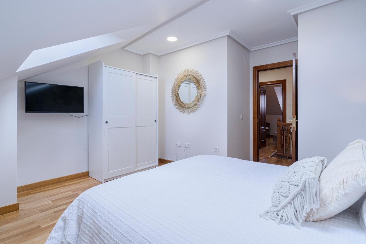Apartamento De La Guardia Rosal Oviedo